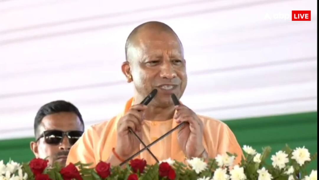 Up gorakhpur cm yogi adityanath inaugrated two kalyan mandpam in maanbela ann गोरखपुर में सीएम योगी ने कल्याण मंडपम का किया लोकार्पण, गरीबों को मिलेगा लाभ