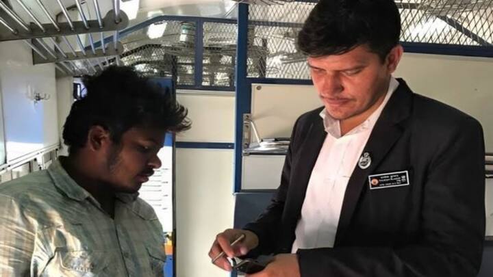 टीटीई ऐसी स्थिति में आपसे यात्रा का किराया वसूलता है. तो साथ ही प्लेटफार्म टिकट पर ट्रेन में चढ़ने पर 250 रुपये पेनल्टी के तौर पर देने होते हैं. इसके बाद आपको बाकायदा टिकट जारी कर दिया जाता है. इस तरह से आप अपनी यात्रा को जारी रख सकते हैं.