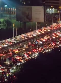 Kalyan Shilphata Traffic: कल्याण-शीळ रोडवर भयावह वाहतूक कोंडी; चार ते पाच तास नागरिक अडकले, Photo