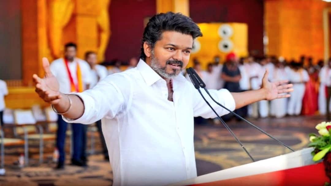 TVK Vijay: வீக் எண்டில் ஊர்வலம் வர திட்டம்.. வீக்கான பொலிடீசியனா விஜய்? - சிஎம் சீட்டிற்கு இந்த உழைப்பு போதுமா?