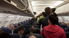 फ्लाइट से करते हैं सफर तो जान लीजिए अपने अधिकार, इमरजेंसी में आएंगे काम