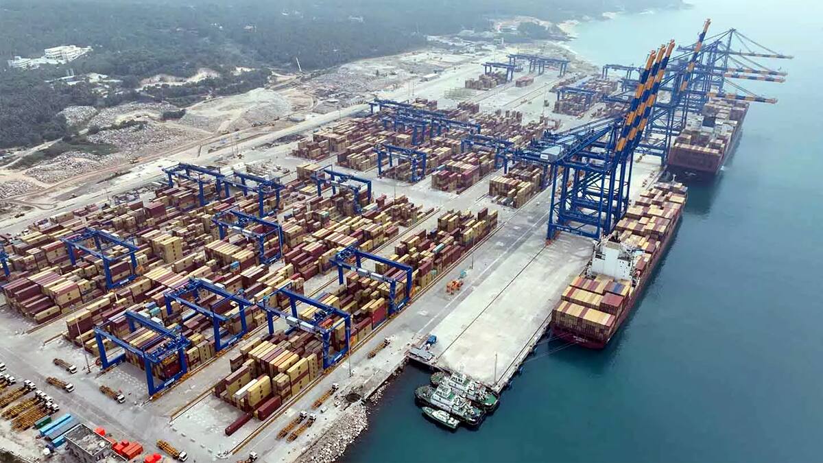 விழிஞ்ஞம் துறைமுகம்: இந்தியாவின் கடல்சார் கனவு நனவாகுமா? ரூ.1900 கோடி இழப்பைத் தடுக்கும் பொறியியல் அதிசயம்!