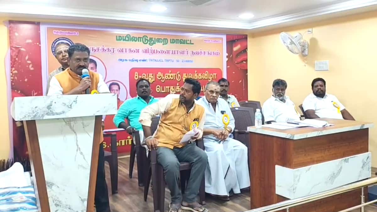 இருசக்கர வாகன விற்பனையாளர்கள் வாழ்வாதாரம் பாதிப்பு: போக்குவரத்து அபராத குளறுபடிகளை களைய அரசு தலையிட வேண்டும் என கோரிக்கை ...