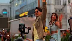 Fans Go Wild As Janhvi & Sidharth Take Delhi by Storm For Param Sundari, See Pics