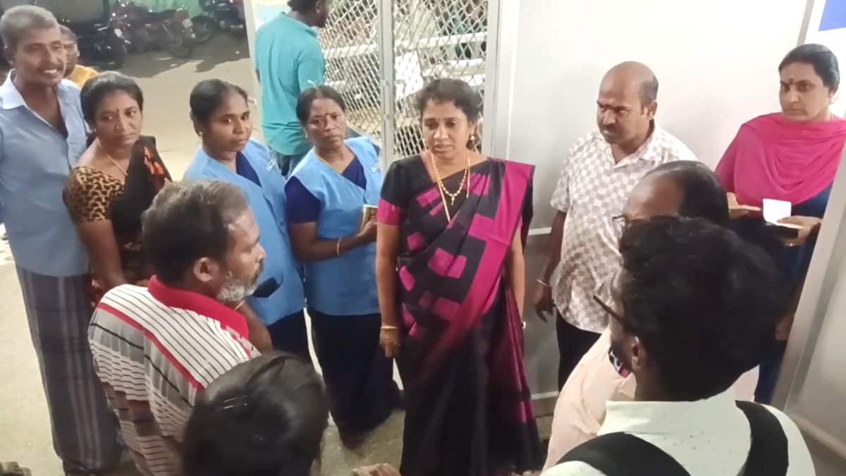 சிறுத்தையைக் கண்டு அஞ்சாத மயிலாடுதுறை, நாயைக் கண்டு அலறல்.