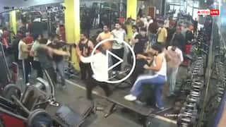 Video: जिम नहीं कुरुक्षेत्र! लड़कों की भीड़ ने शख्स को बुरी तरह पीटा, रोड से किया हमला, वीडियो वायरल