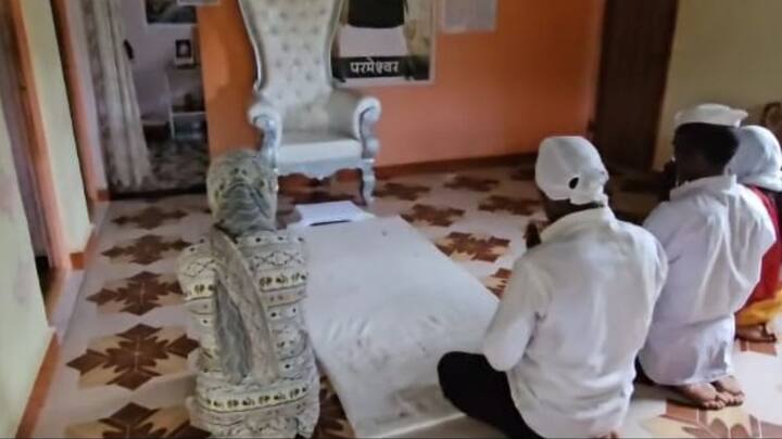 इरकर म्हणाले की, रामपाल महाराजांकडून आम्ही दीक्षा घेतली आहे. आता आयुष्याची इतिकर्तव्यता झाली असून 8 सप्टेंबर रोजी परमेश्वराचे बोलावणे आले आहे.