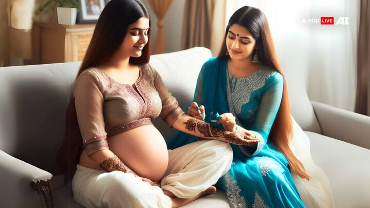 गर्भवती महिलाएं- हरतालिका तीज का व्रत काफी कठिन व्रत माना जाता है. इसमें सूर्योदय से अगले दिन सूर्योदय तक निर्जला व्रत रखा जाता है. इसलिए गर्भवती महिलाओं को यह व्रत नहीं रखना चाहिए. इससे गर्भ में पल रहे शिशु पर बुरा प्रभाव पड़ सकता है. हालांकि आप इस दिन शिव-गौरी की पूजा कर सकती हैं.