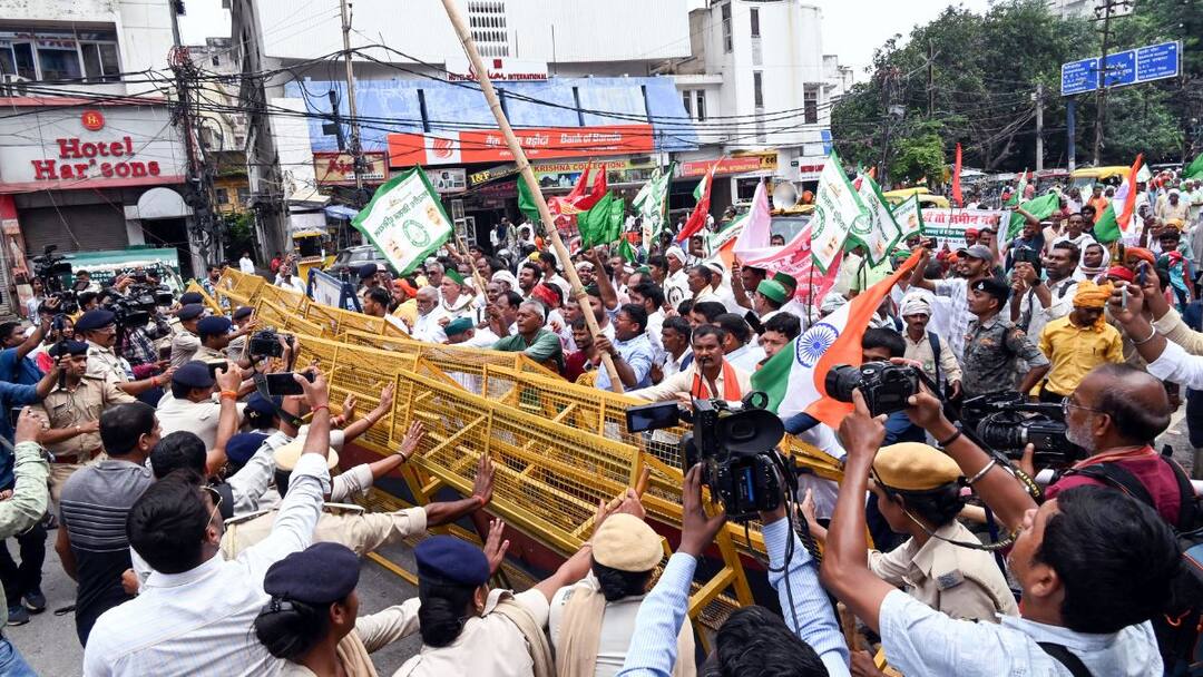Sanyukt Kisan Morcha Stages Protest In Patna, Demands Dialogue With Bihar Govt