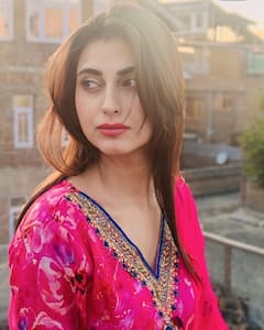 'बिग बॉस 19' की फरहाना भट्ट की खूबसूरती पर फिदा हैं हजारों फैंस, देखें कश्मीर की कली की 10 तस्वीरें