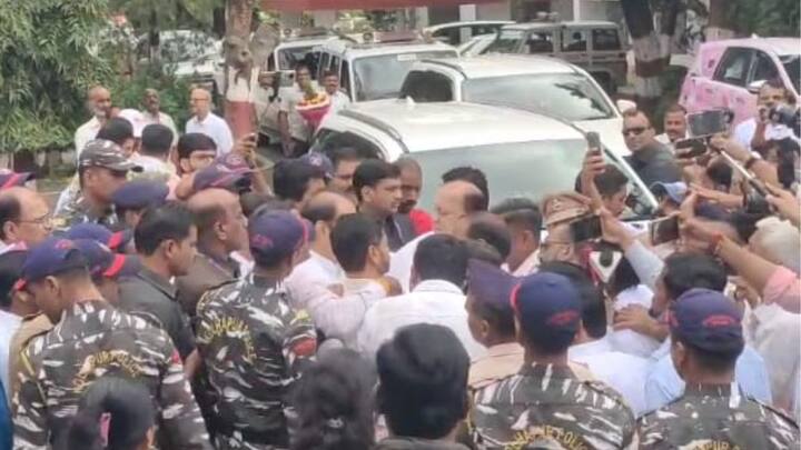 शक्तिपीठ महामार्गाविरोधात माजी खासदार राजू शेट्टी यांनी आक्रमक भूमिका घेतली आहे.