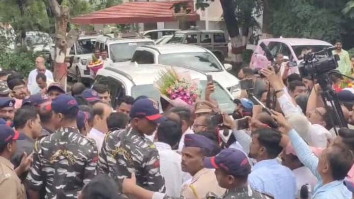 उपमुख्यमंत्री अजित पवार आज कोल्हापूर दौऱ्यावर आहेत.