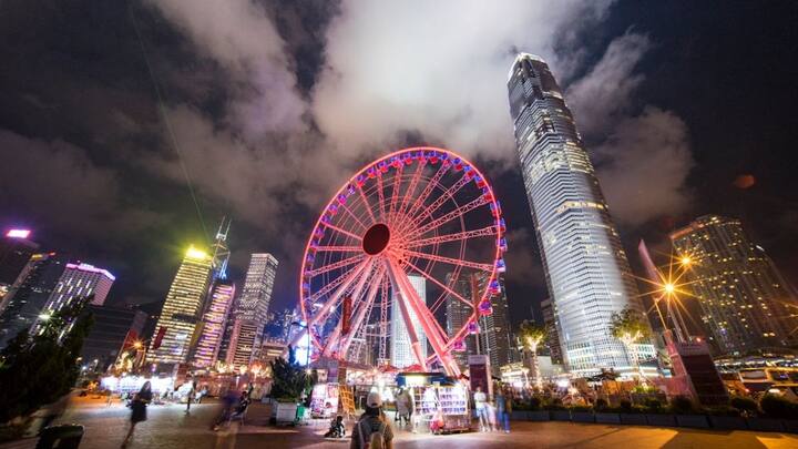 Hong Kong is also in the list of expensive cities of the world. On an average, US $ 26,300 per square meter has to be repaid to buy a house here. Actually, there is a shortage of land here and the demand is very high, that is why the property here is very expensive.