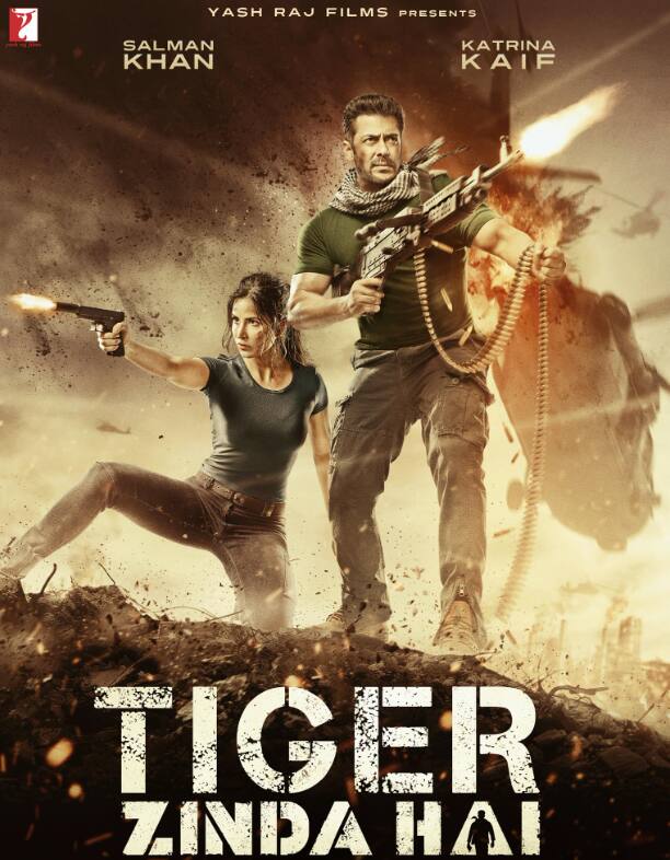 Tiger Zinda Hai, full of action and thrill, Salman Khan appeared in the avatar of detective Tiger. Her chemistry and bang stunts with Katrina Kaif impressed the audience a lot. The film was also one of the biggest hits of the year. The film grossed 339.16 crores.