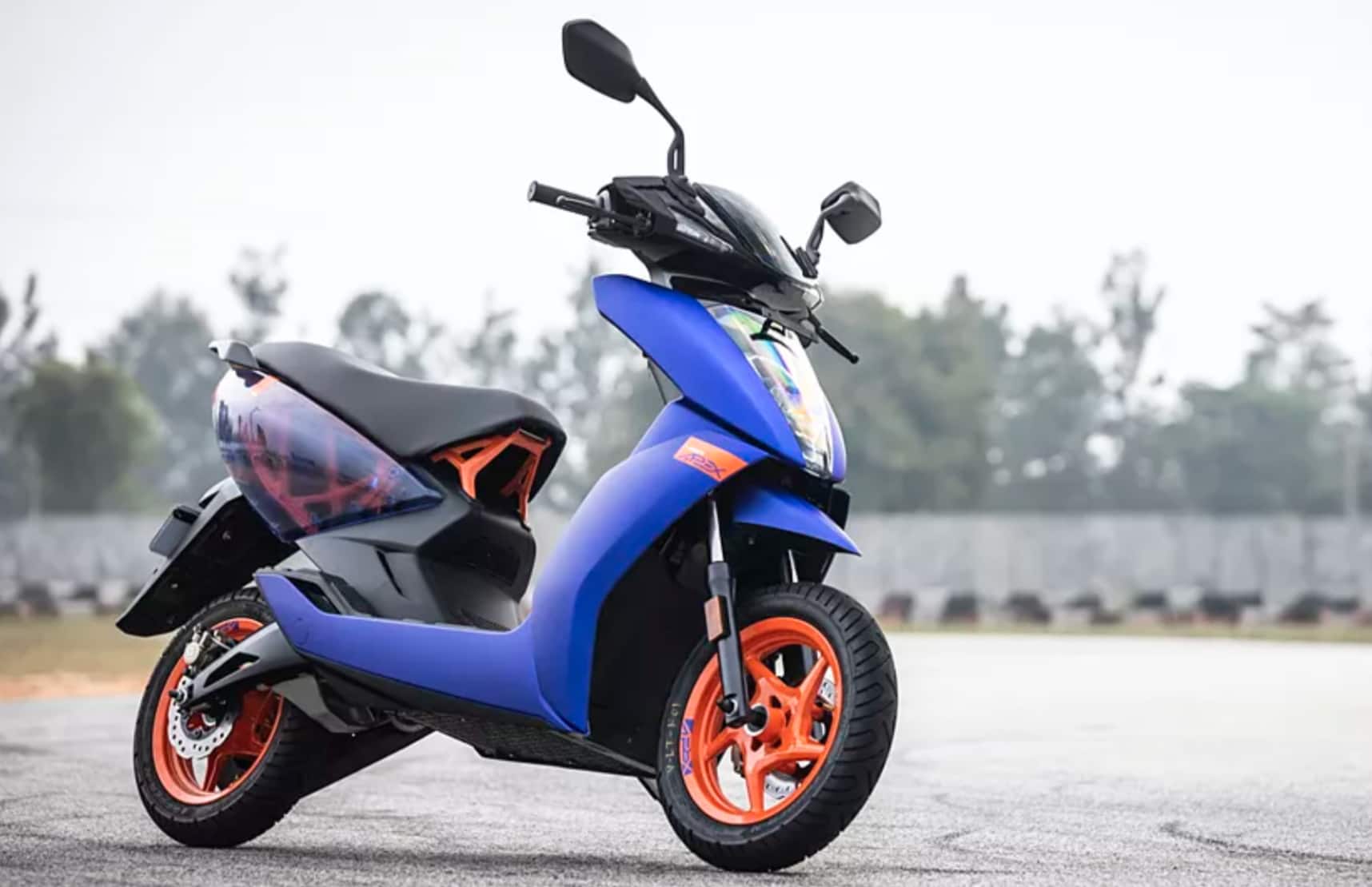 Ather 450: ஒரு முறை சார்ஜ் செஞ்சாலே 160 கி.மீட்டர் போலாம்.. ஏதெர் 450 இ ஸ்கூட்டரின் விலை என்ன? இத்தனை அம்சமா?