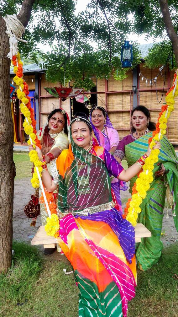 हरियाली तीज पर हिट हैं ये ट्रेंडी मेहंदी डिजाइन