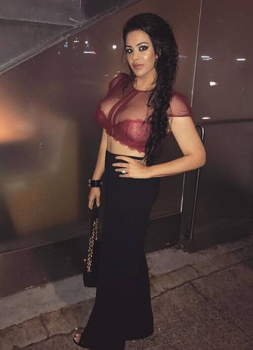 Trishala is looking quite stunning in a black trouser with a maroon crop top. This look of his look should make anyone crazy about him.