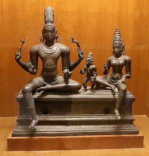 మొదట్లో సింగిల్ దైవంగా పూజలందుకున్న గణపతి శైవంలో ఎప్పుడు కలిసి పోయాడు..సోమ స్కంద మూర్తి ఎవరు?