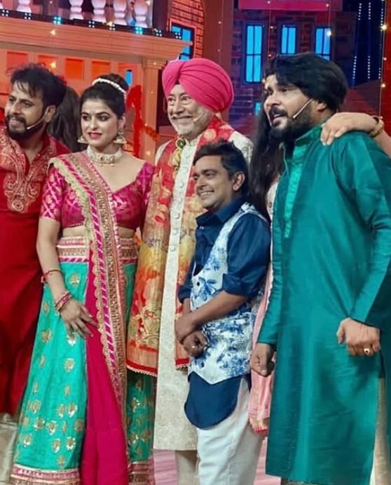 ਮਸ਼ਹੂਰ ਕਾਮੇਡੀਅਨ ਅਦਾਕਾਰਾ ਦਾ ਪੰਜਾਬੀ ਕਲਾਕਾਰਾਂ 'ਤੇ ਫੁੱਟਿਆ ਗੁੱਸਾ,ਬੋਲੀ- ਕਿੰਨੇ ਫੇਕ ਆ...