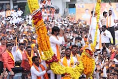 Manoj Jarange : मराठ्यांचे आग्यामोहोळ! मनोज जरांगेंच्या रॅलीत किती माणसे? पाहा Drone Photo