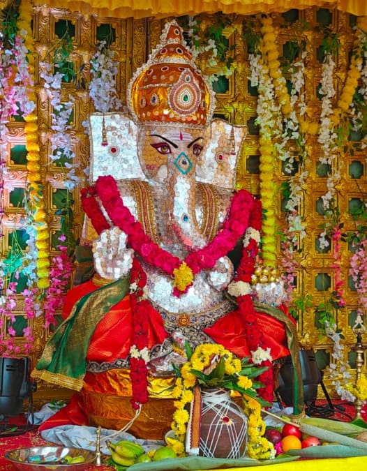 விநாயகர் சதுர்த்தி: சென்னையில் பிரம்மாண்ட சிலைகள்! 42 அடி பித்தளை விநாயகர் முதல் மளிகை பொருள் விநாயகர் வரை