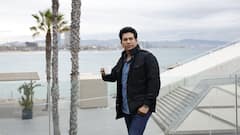 सचिन तेंडुलकरला पाहिला 'हा' मराठी सिनेमा, दिग्दर्शकानेही दिली प्रतिक्रिया, तमिळ चित्रपटाबाबतही भाष्य