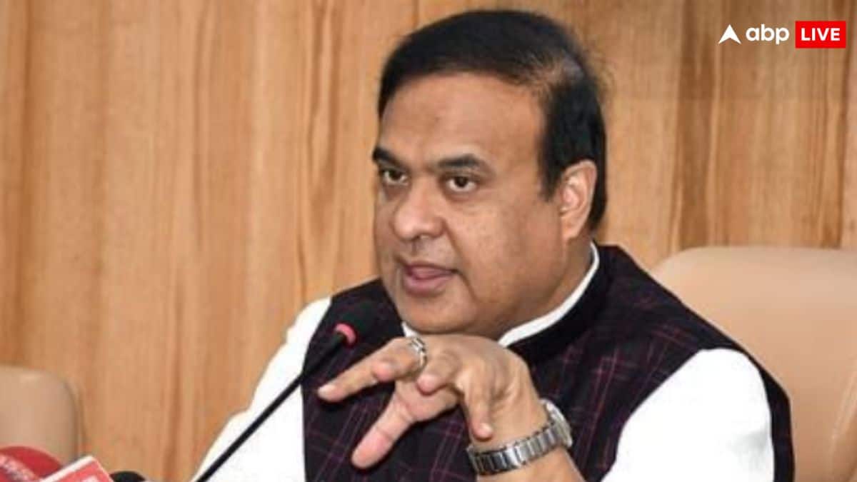 देखते ही मार दो गोली... धुबरी में दुर्गा पूजा तक जारी हुआ ये आदेश, CM हिमंता बिस्वा सरमा ने क्यों लिया ये फैसला?