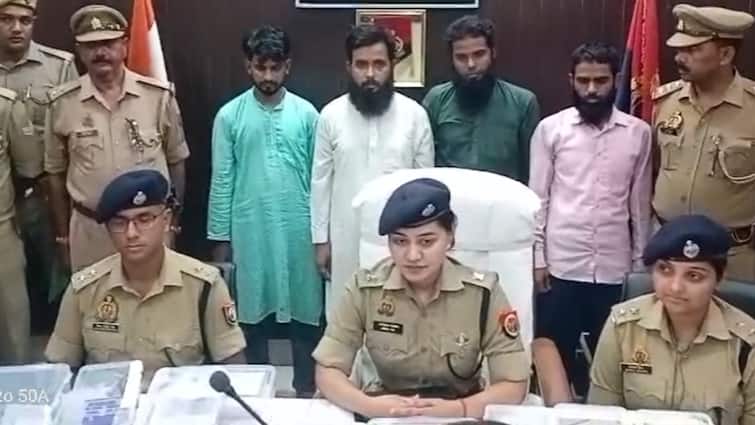 Bareilly police arrest four accused of conversion racket and sent them to jail ann बरेली में धर्मांतरण रैकेट का खुलासा, गरीबों को शादी का लालच देकर कराते थे धर्मांतरण, 4 गिरफ्तार