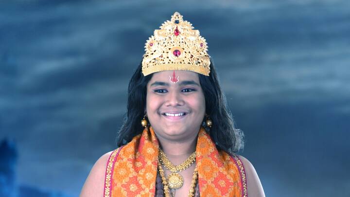 गणपती मात्र खट्याळपणे हसतो. आता नक्की हे काय रहस्य आहे? असे तो का म्हणतो? हे प्रेक्षकांना मालिकेत कळलेच. आई तुळजाभवानी मालिकेत  जगदंबेला साक्षात बालगणेशाकडून मिळणार आईची उपाधी. आता हे कसे उलगघडणार, बाल गणेशाच्या आगमनाने मालिकेत काय नाट्य  घडणार? हे पाहणं औत्सुक्याचं ठरणार आहे.