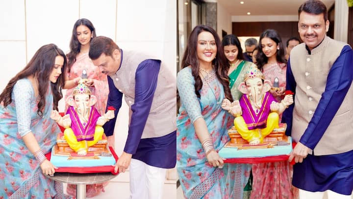 Ganesh Chaturthi 2025: महाराष्ट्र के सीएम देवेंद्र फडणवीस ने पत्नी अमृता फडणवीस और बेटी दिविजा फडणवीस के साथ अपने सरकारी आवास पर बप्पा का स्वागत किया.