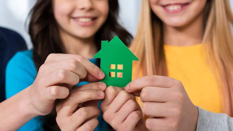 Thinking Of Buying Property With Your Brother Or Sister? Read This Before You Sign