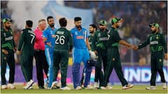 एशिया कप के आगाज से ठीक पहले पाकिस्तानी क्रिकेटर ने लिया संन्यास, विश्व क्रिकेट में मची खलबली