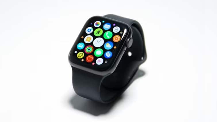 <div>Apple Watch Series 11 Leaks: From Release Date To Price, Here's What We Know So Far</div>