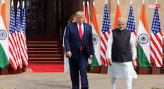 ट्रंप ने भारत पर लागू किया 50 फीसदी टैरिफ, लेकिन अमेरिका के साथ अब भी खुले बातचीत के दरवाजे; मिले संकेत