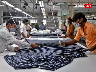 Trump Tariffs : ভারতের ওপর ৫০% মার্কিন শুল্ক , বস্ত্রশিল্পে অস্থিরতা ! এই শহরগুলির কারখানা বন্ধ হচ্ছে ?