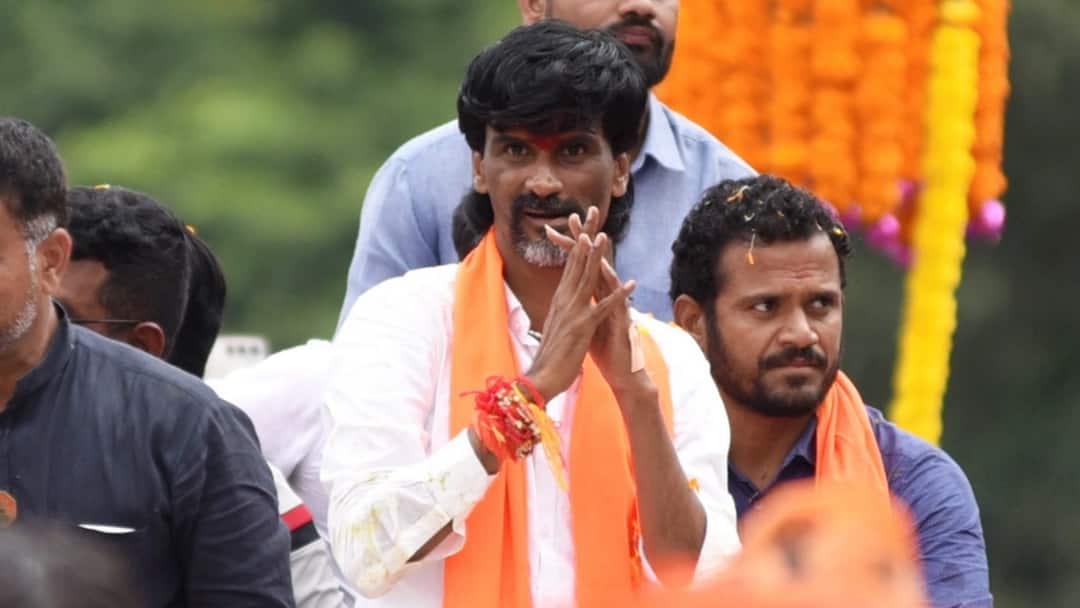 ‘If You Can’t Give Reservation, Shoot Us’: Maratha Quota Protesters Arrive In Mumbai For Manoj Jarange’s Stir