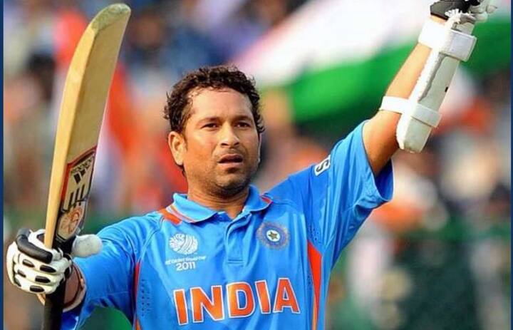 वनडे क्रिकेट के इतिहास में एक कैलेंडर ईयर में सबसे ज्यादा रन बनाने का रिकॉर्ड सचिन तेंदुलकर के नाम है. सचिन ने ये रिकॉर्ड आज से 27 साल पहले बनाया था. सचिन का ये रिकॉर्ड अब तक कोई तोड़ नहीं पाया है.