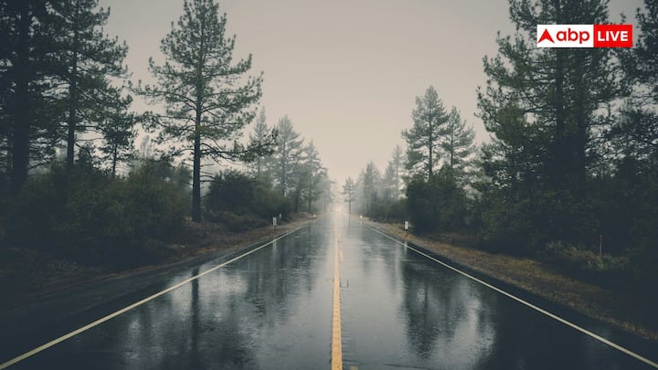 बारिश की भविष्यवाणी करने में विज्ञान, तकनीक और डेटा का इस्तेमाल है. मौसम वैज्ञानिक सैटेलाइट्स, रडार और सुपरकंप्यूटर्स की मदद से हमें पहले से बता देते हैं कि बारिश कब और कहां होगी.