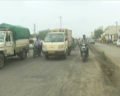 Rajkot: રાજકોટ-જેતપુર સિક્સલેનનું કામ હજુ 1 વર્ષ ચાલશે!  વાહનચાલકો થઈ રહ્યા છે પરેશાન