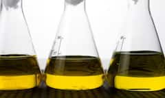 ਰਸੋਈ 'ਚ ਰੱਖੀਆਂ ਆਹ ਚੀਜ਼ਾਂ ਅੱਜ ਹੀ ਸੁੱਟ ਦਿਓ ਬਾਹਰ, ਨਹੀਂ ਤਾਂ ਵੱਧ ਸਕਦਾ ਕੈਂਸਰ ਦਾ ਖਤਰਾ