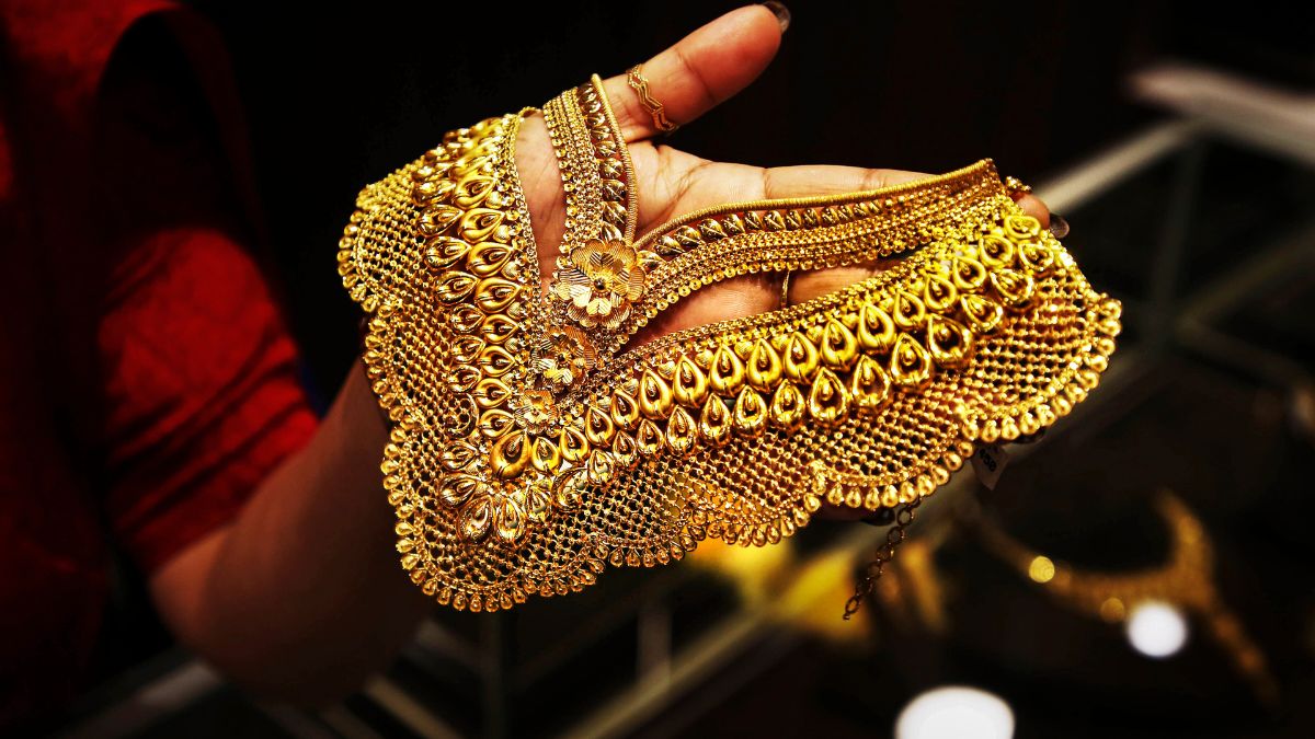 Lucknow Gold Rates Rise; 22K Gold At Rs 9,420 And 24K Gold At Rs 10,275
