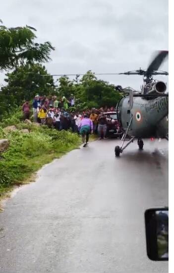 Sircilla Farmers Rescue Operation: తీవ్ర ఉత్కంఠ మధ్య కొనసాగిన రెస్య్కూ ఆపరేషన్ - నర్మాల వద్ద వాగులో చిక్కుకున్న రైతులు సేఫ్