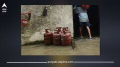 ਗੈਸ ਏਜੰਸੀ 'ਚ ਵੜ੍ਹਿਆ ਹੜ੍ਹ ਦਾ ਪਾਣੀ, ਸਪਲਾਈ ਬੰਦ, ਸਿਲੰਡਰ ਨਾ ਮਿਲਣ ਕਾਰਨ ਲੋਕਾਂ 'ਚ ਹਾਹਾਕਾਰ