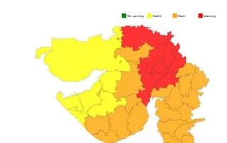 Ahmedabad Rain: આગામી ત્રણ કલાક અમદાવાદ માટે ભારે, હવામાન વિભાગે આપ્યું રેડ એલર્ટ 
