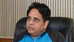 'वोटर अधिकार यात्रा' में पीएम मोदी की मांग के लिए अपशब्द पर भड़के RLD नेता मलूक नागर, जानें क्या कहा?