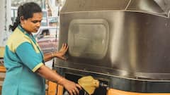 एक लीटर पेट्रोल बेचकर कितना कमाती हैं ऑयल कंपनियां, आंकड़े देखकर उड़ जाएंगे होश