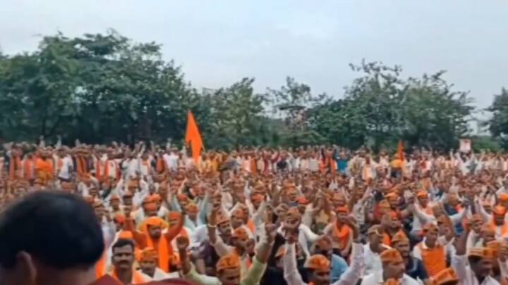 आंदोलनाला परवानगी एक दिवसाची असली तरी अभूतपूर्व गर्दी या आंदोलनाच्या निमित्ताने झाली आहे.
