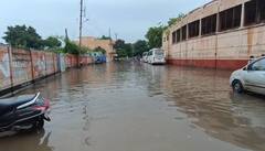 Kheda Rain: નડિયાદમાં ભારે પવન સાથે ધોધમાર ત્રણ ઇંચ વરસાદ, અનેક વિસ્તારો પાણીમાં ગરકાવ