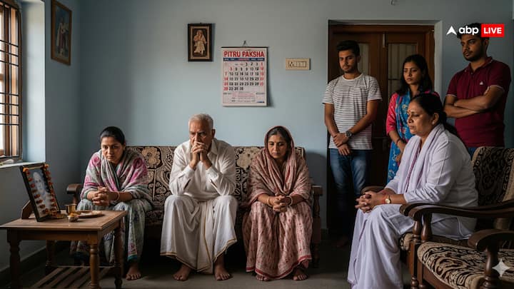 इस साल पितृपक्ष की शुरुआत 7 सितंबर 2025 को आरंभ हो रही है. पितृपक्ष के दौरान कुछ ऐसी गलतियों को करने से बचना चाहिए, जिससे हमारे पितृ और पूर्वज नाराज हो सकते हैं. आइए जानते हैं. इसके बारे में.