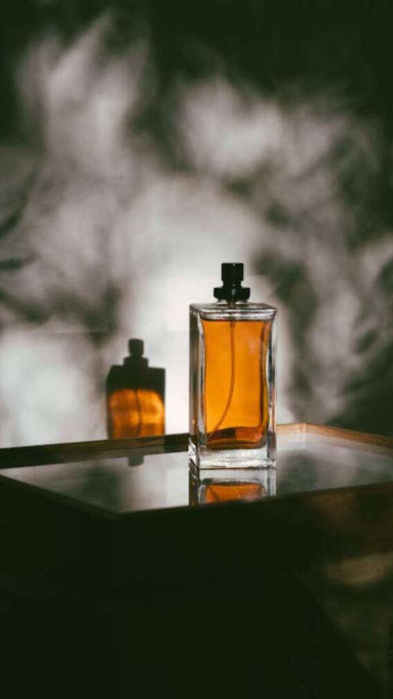 পারফিউমের গন্ধ সহ্য হয় না? এই পদ্ধতিতে দূর হবে দুর্গন্ধ